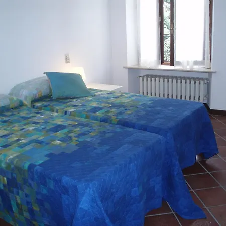 In Piazzetta Apartment *